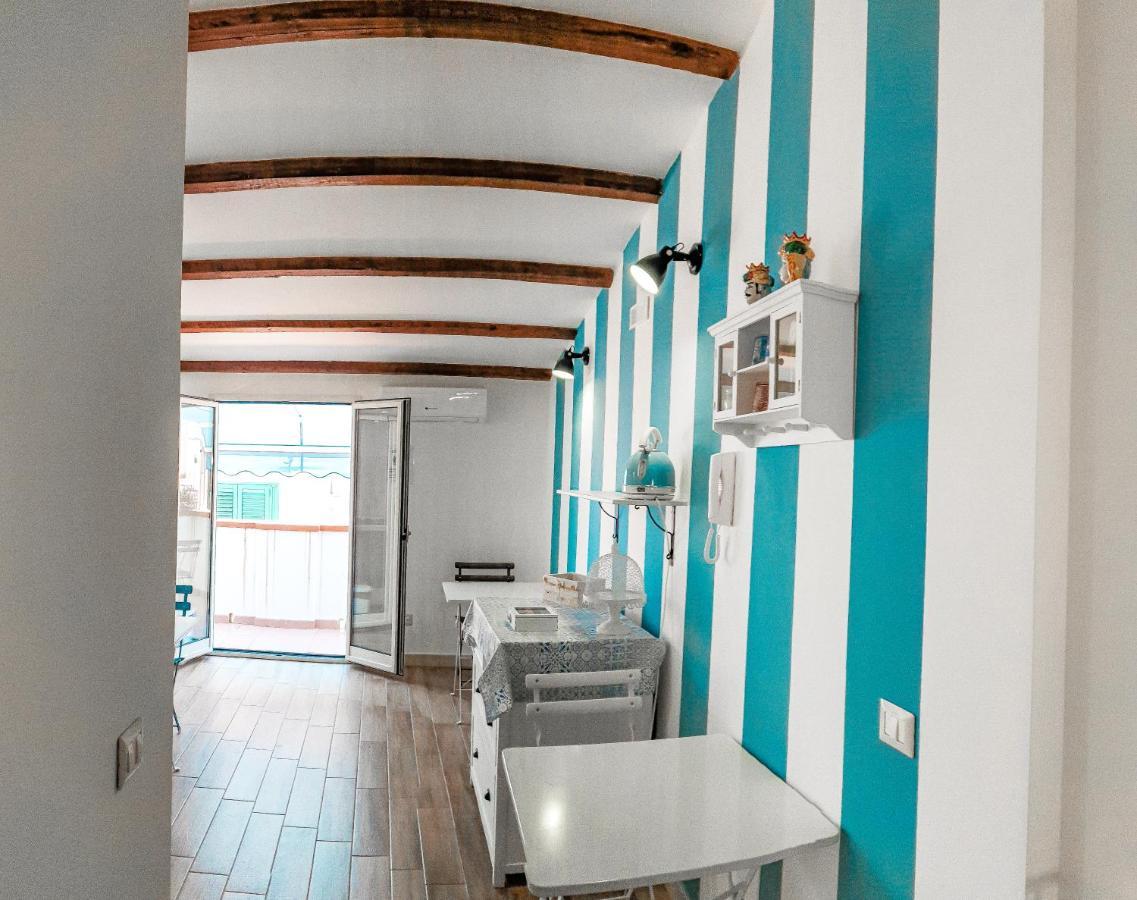 Bed and Breakfast Dafni E Naide Cefalù Exterior foto