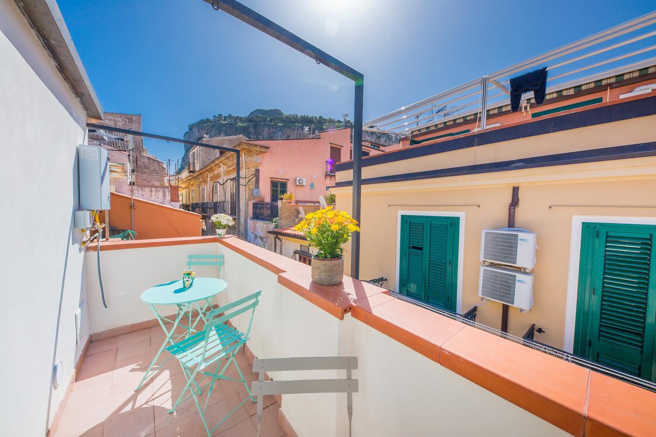Bed and Breakfast Dafni E Naide Cefalù Exterior foto