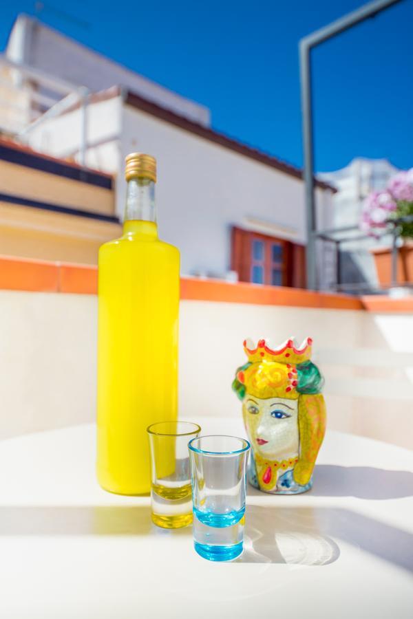 Bed and Breakfast Dafni E Naide Cefalù Exterior foto