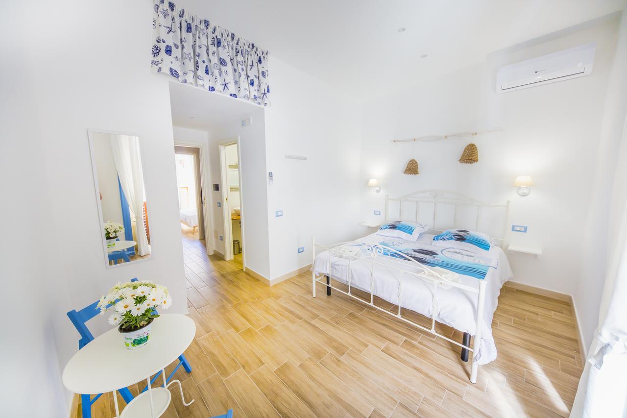 Bed and Breakfast Dafni E Naide Cefalù Exterior foto